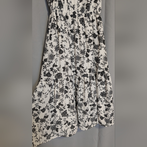 Banana Republic Floral Sleeveless Dress - Picture 3 of 10